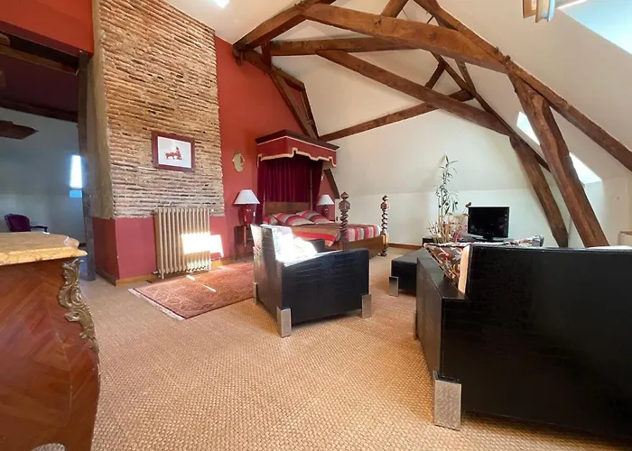 Domaine De La Carrere